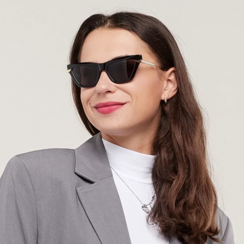 NEW BOTTEGA VENETA BV1241S 001 SUNGLASSES WOMEN BLACK GOLD CAT EYE EYEWEAR
